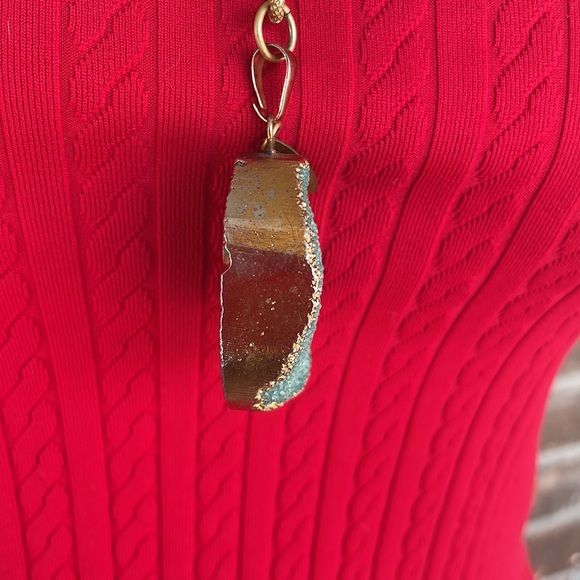 Zee Designs Gold Tone Link Necklace & Green Quartz Druzy Pendant - Picture 6 of 9